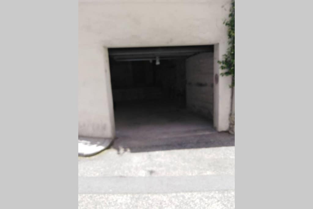 Moneghetti Apartment โบโซเลย ภายนอก รูปภาพ