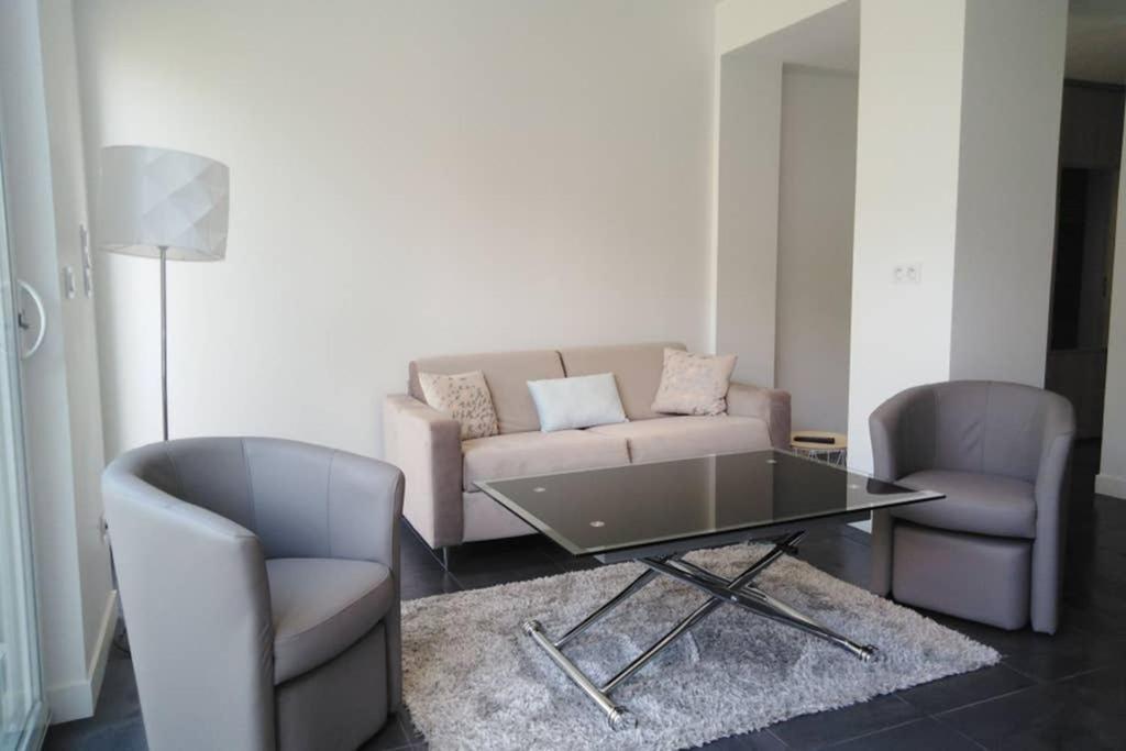 Moneghetti Apartment โบโซเลย ภายนอก รูปภาพ