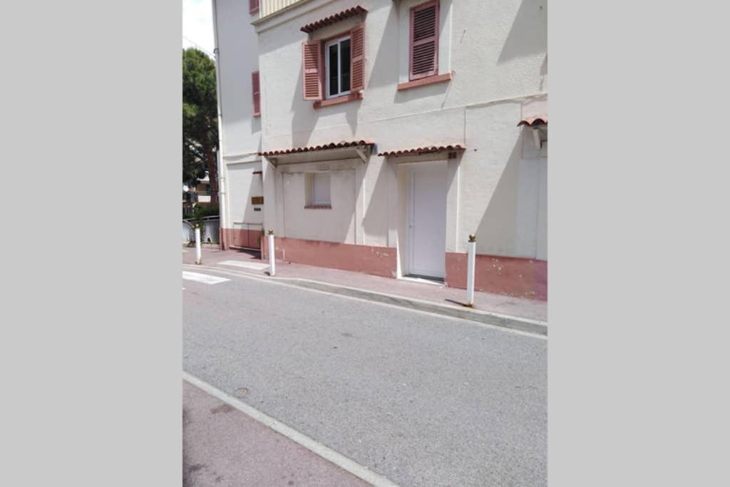 Moneghetti Apartment โบโซเลย ภายนอก รูปภาพ