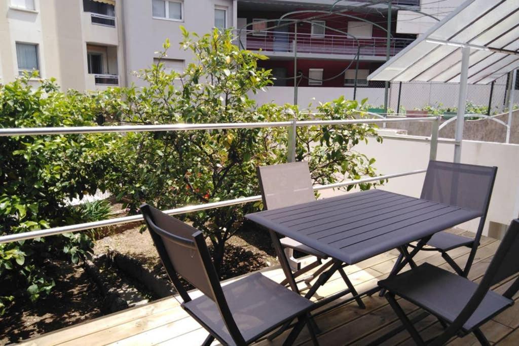 Moneghetti Apartment โบโซเลย ภายนอก รูปภาพ